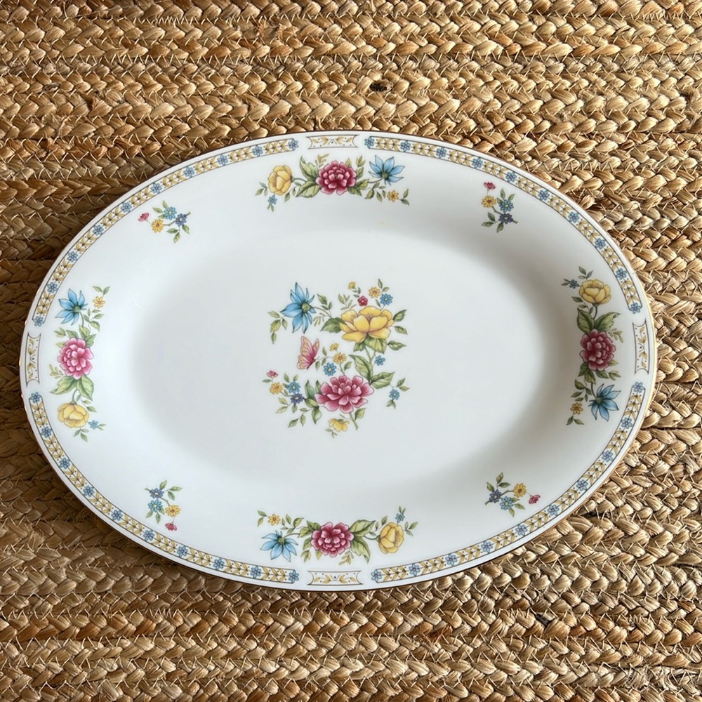 LiLing Fine China Oval Serving Dish